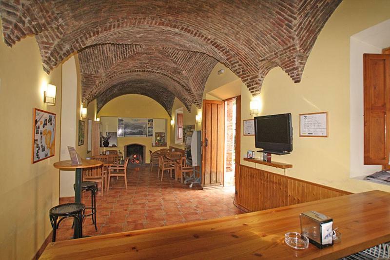 Apartamentos Villa Vacacional Castuera Bagian luar foto